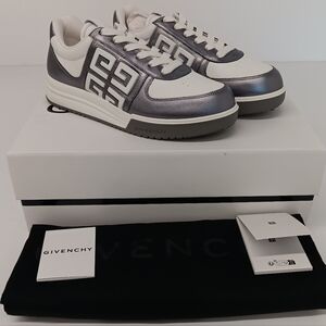 GIVENCHY Women's G4 Strapped White Logo Low Top Sneakers - EU40/US10